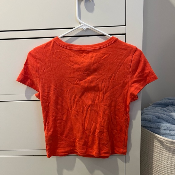 Orange American Eagle baby tee size medium - Picture 2 of 3